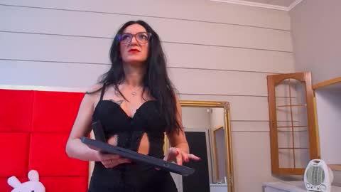 LanaBanner online show from 11.07.25