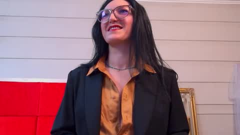 LanaBanner online show from 02.11.26