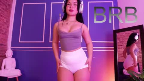 Snapshot of lana_beket_ chatting on 10.26.25 Lana online show from 10.26.25