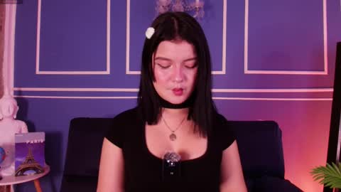 Snapshot of lana_beket_ chatting on 11.02.25 Lana online show from 11.02.25