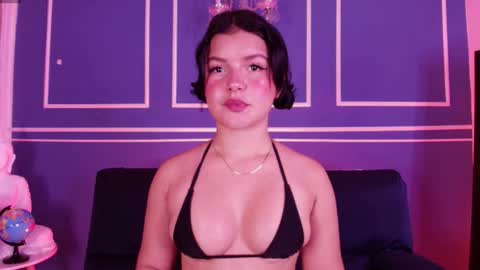 Snapshot of lana_beket_ chatting on 12.03.25 Lana online show from 12.03.25