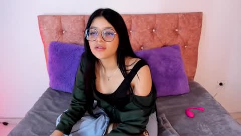 Snapshot of lana_dol chatting on 01.20.25 ... . . ... online show from 01.20.25