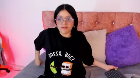 Snapshot of lana_dol chatting on 01.22.25 ... . . ... online show from 01.22.25