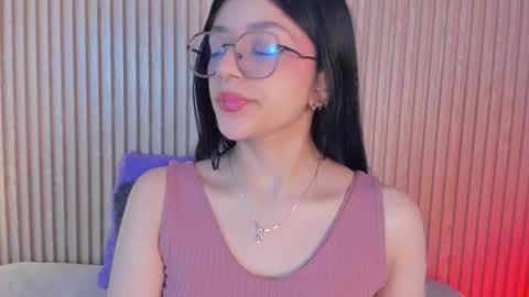 Snapshot of lana_dol chatting on 11.04.25 ... . . ... online show from 11.04.25