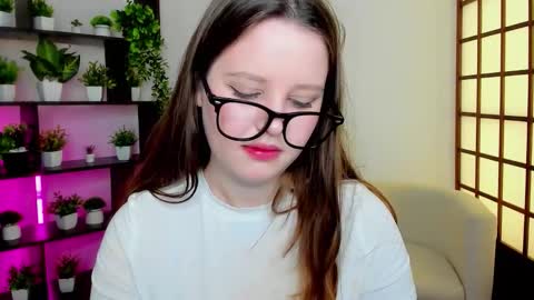 Lana online show from 11.14.25