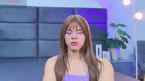 valentino moon online show from 04.06.26