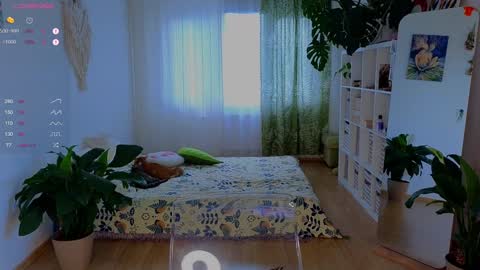 Lana online show from 10.15.25