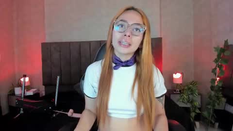 Lana online show from 10.18.25