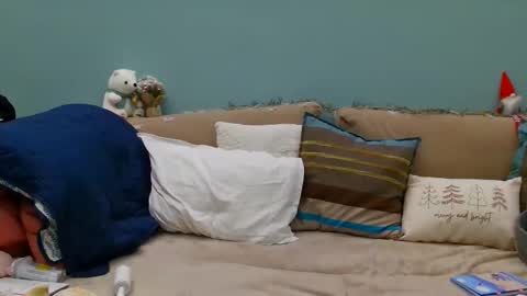 Lana online show from 12.20.25