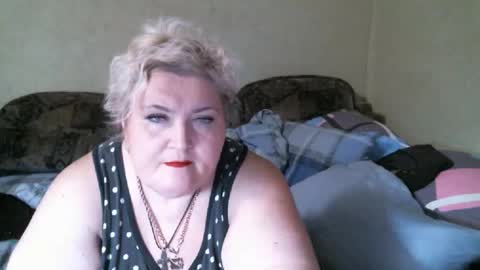 Snapshot of lanacat555 chatting on 09.10.25 lanacat555 online show from 09.10.25