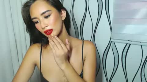 Lana online show from 12.03.24