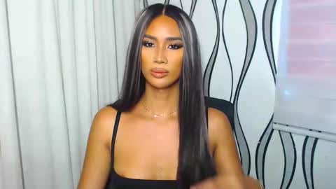 Lana online show from 01.05.25