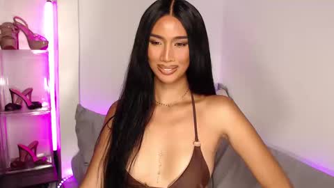 Lana online show from 03.04.25