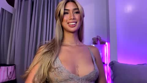 Lana online show from 03.07.25