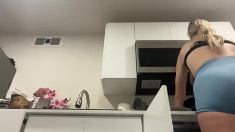 lanademira online show from 02.25.26