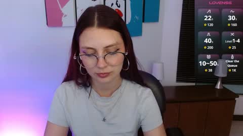 Alana Garcia  online show from 09.18.25