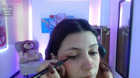 Alana Garcia  online show from 12.05.25