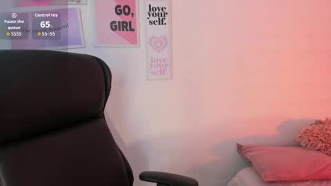 LanaJones online show from 01.10.26