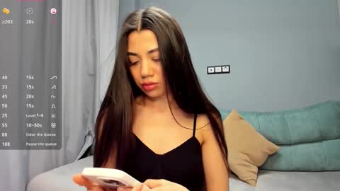 Lana online show from 11.03.25