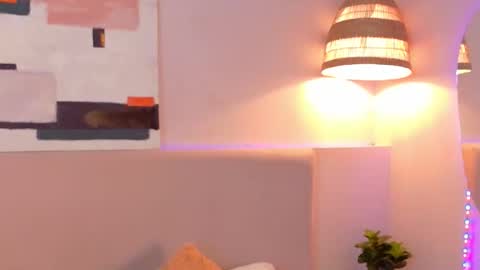 Lana online show from 09.29.25