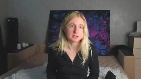 LanaviSmith online show from 10.28.25