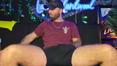 Snapshot of lancehardwood222 chatting on 11.06.25 LANCE online show from 11.06.25