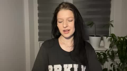 Snapshot of lanitastudstill chatting on 03.03.26 Sarah online show from 03.03.26