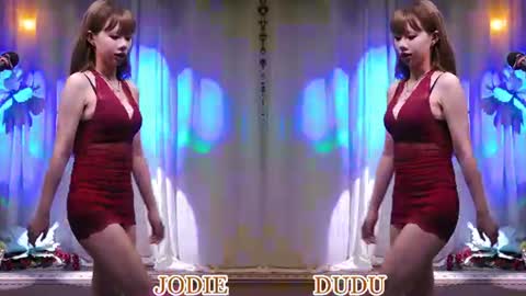 Snapshot of lankwaifong_cindy chatting on 07.14.26 lankwaifong_cindy online show from 07.14.26