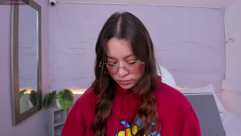 Snapshot of lanna_18_ chatting on 05.26.26 Lanna online show from 05.26.26