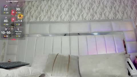          online show from 02.01.25