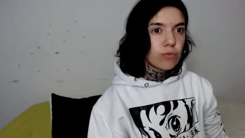 Snapshot of lannie_gonzales chatting on 01.25.25 LANNIE   online show from 01.25.25