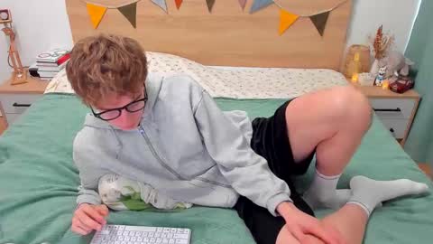 Fandi online show from 10.03.25