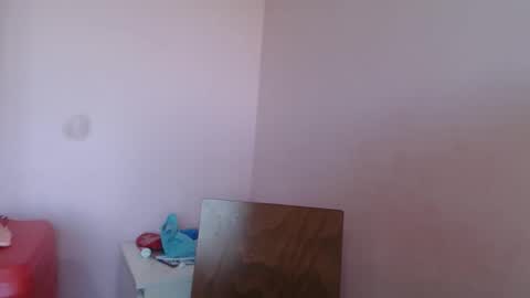 Snapshot of lantti chatting on 10.30.25 lantti online show from 10.30.25