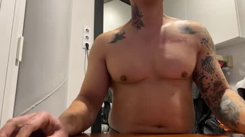 Snapshot of lanzarote6 chatting on 01.16.25 BDSM online show from 01.16.25