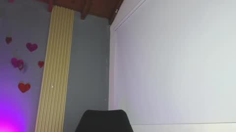 la paisita  online show from 02.13.25