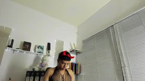 laparis19 online show from 05.07.26