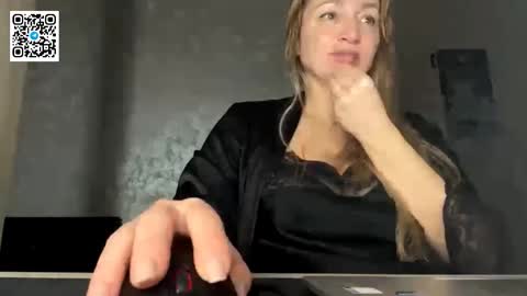 Olena online show from 12.14.25