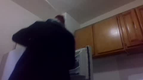 Lapuzzycat201923 online show from 12.17.24