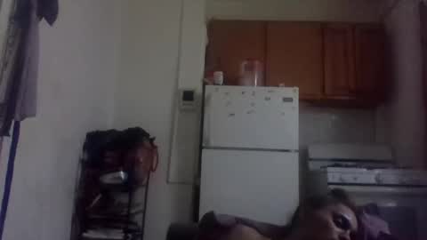 Lapuzzycat201923 online show from 03.05.25