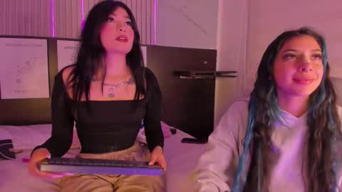 lara_as online show from 09.09.25