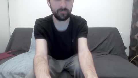 laraaan online show from 12.16.24