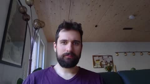 laraaan online show from 04.06.26