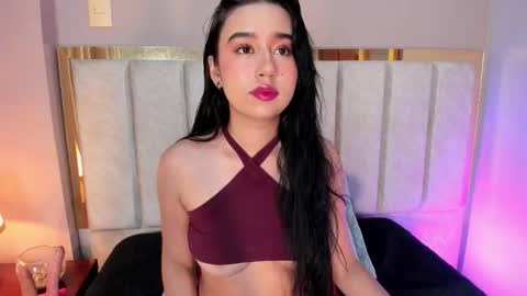  Lara Gold  online show from 01.09.26