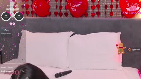 LaraKent online show from 02.09.25