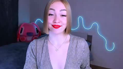 Snapshot of larakrein_lk chatting on 09.16.25 LaraKrein lk online show from 09.16.25