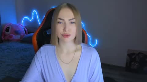 LaraKrein lk online show from 04.05.26