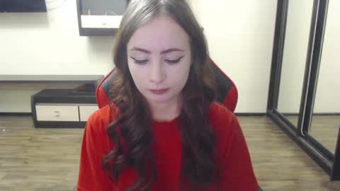 Laralianna online show from 12.22.24