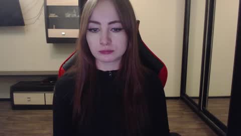 Laralianna online show from 01.07.25