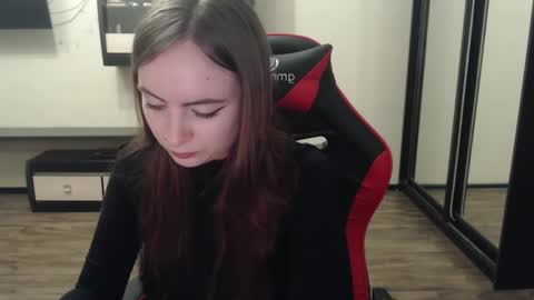 Laralianna online show from 03.01.25