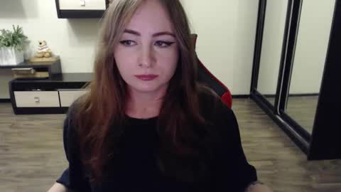 Laralianna online show from 09.20.25